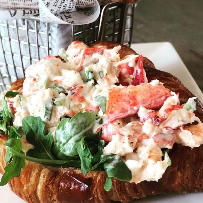 5 Lobster Dishes in Nova Scotia for your Bucket List