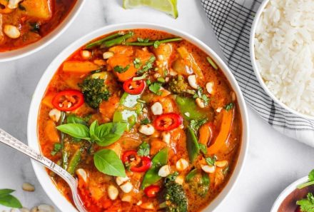5 Must Try Thai Restaurants in Canada for Thai Food Day