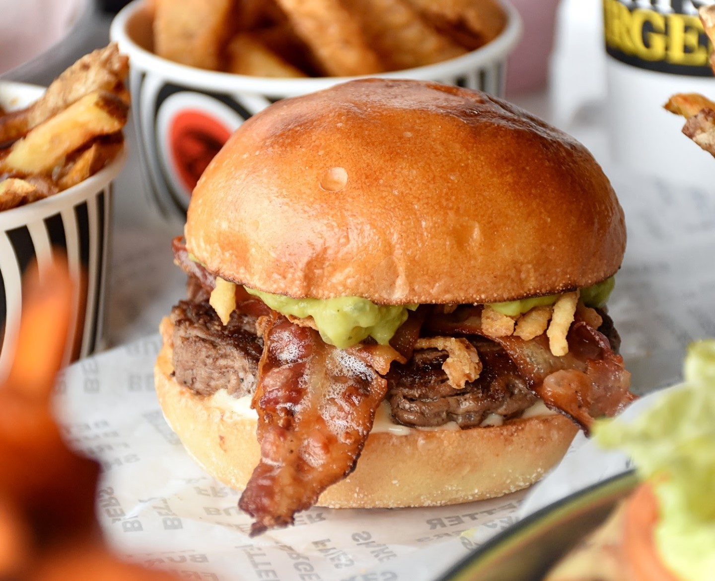South Street Burger Niagara Falls ON Canada Takeout south-street-burger-niagara-falls-on-canada-takeout