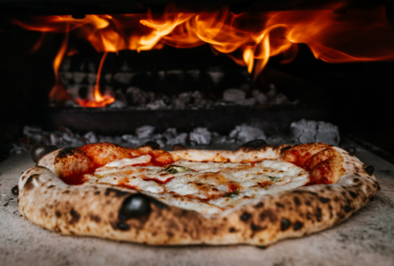 Wood-fired Pizza Spots Offering Takeout and Delivery Across Canada