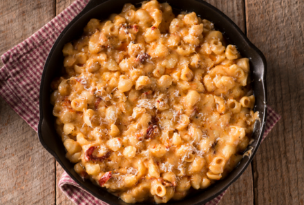 Spots for Takeout Mac and Cheese Across Canada