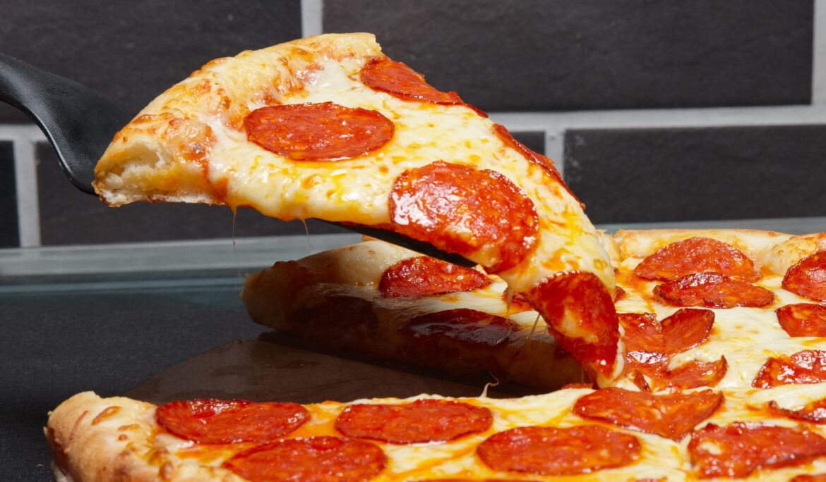 Pizza Nova Celebrates Pi(e) Day With $3.14 Slice All Day!