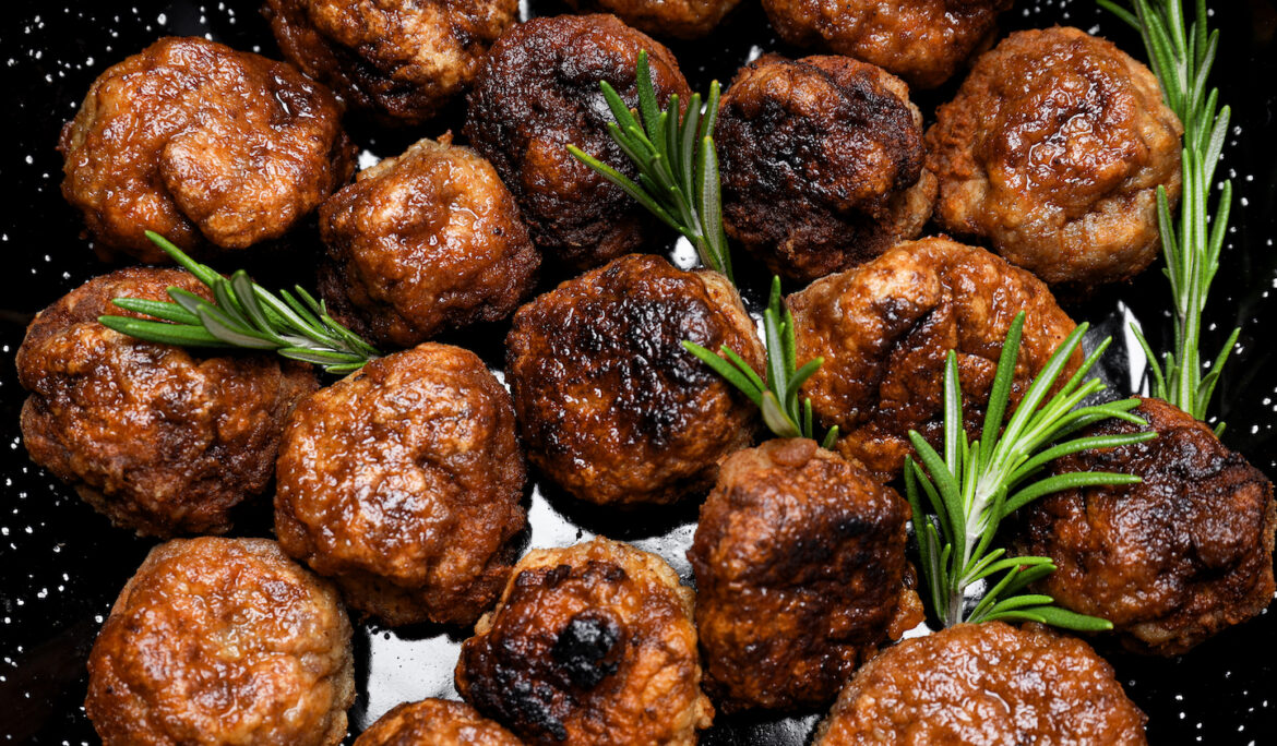 Order Takeout Meatballs from These 5 Spots Across Canada